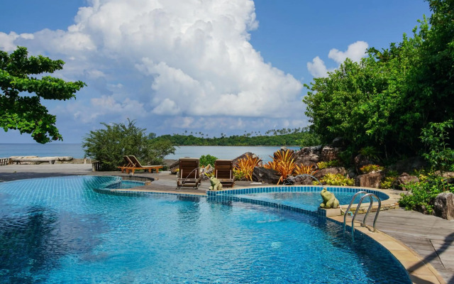 Captain Hook Resort