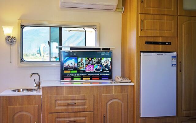 Micheng RV Lijiang Camping