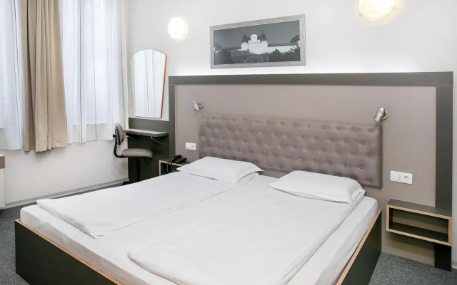 Hotel Niky