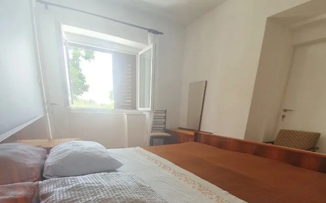 Beachfront Apartment Gaj 12