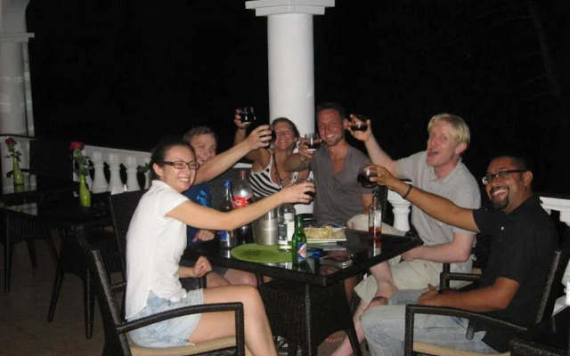 Albizia Lodge Reef Estate
