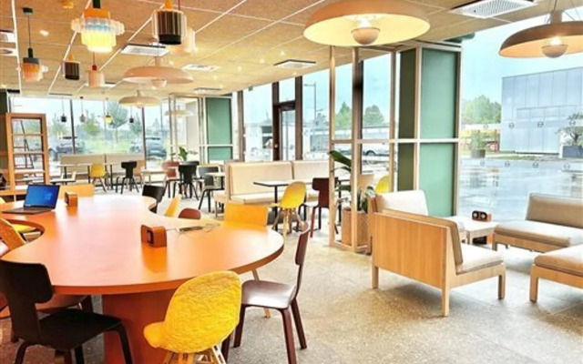 B&B Hotel Marne-La-Vallée Val D'Europe