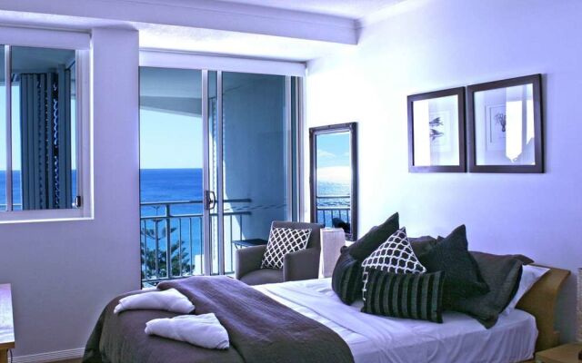 Indigo Blue Beachfront Apartments