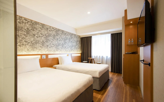 karaksa hotel grande Shin-Osaka Tower
