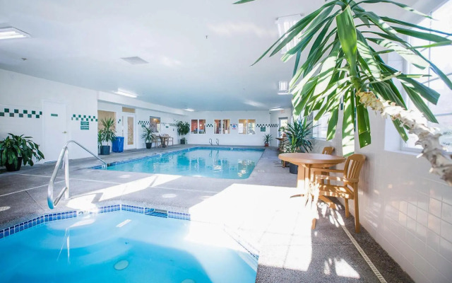 Red Lion Inn & Suites McMinnville