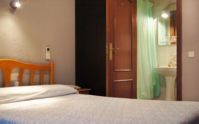 Hostal Fuencarral Kryse