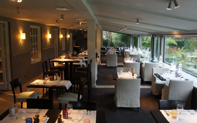 Charl's