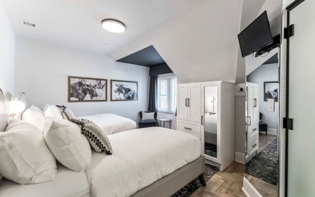 The Inn On Officers Garden