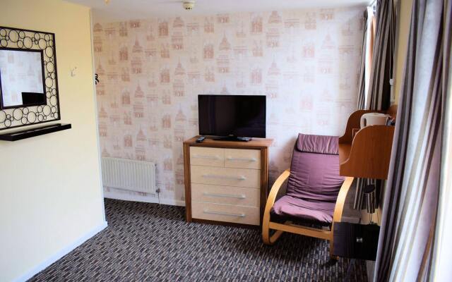 The Clarendon Showtel