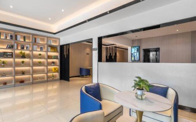Super 8 Hotel (Shanghai Jinshan City Beach)