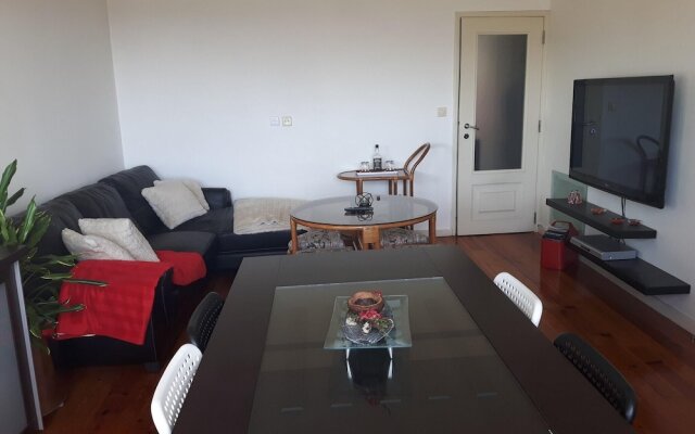 Apartment with 3 Bedrooms in Espinho, with Wonderful Sea View - 900 M From the Beach