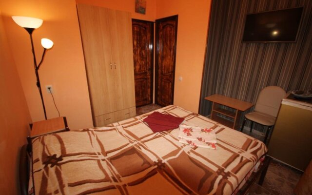 Guest House on Kirova 78