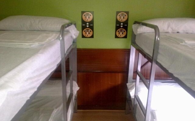 Moon Hostel Bio