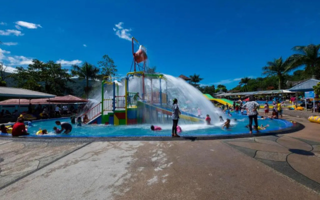 Mifan Water Park & Resort