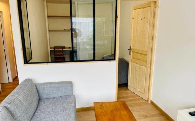 Furnished Apartment With Balcony & Parking in A Secure Residence