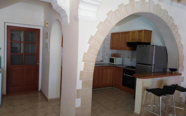 Coral Cypria Villa !!