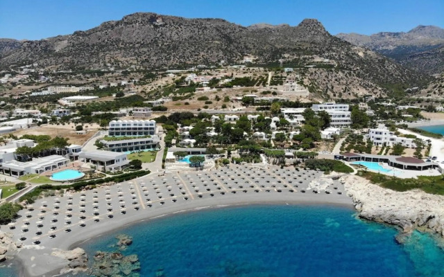 Kakkos Bay Hotel & Bungalows