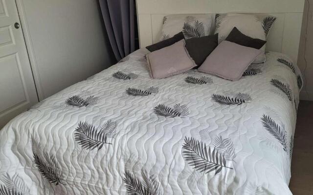 Maison Pleumeur-Bodou, 5 pièces, 8 personnes - FR-1-542-29