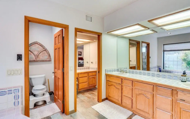 Beautiful Tucson Oasis w/ Pool, Views & Privacy!