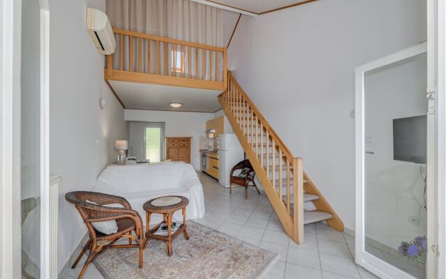 Beachfront Apartment With Balcony and Parking
