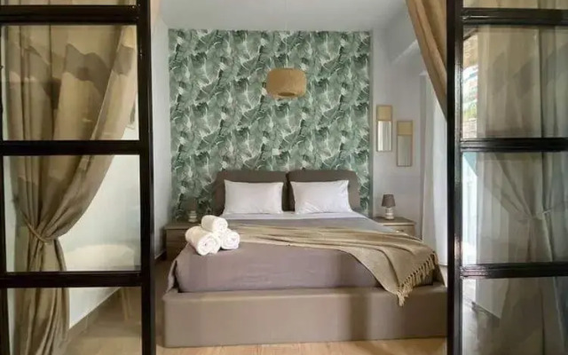 Lovely Apartment- At017