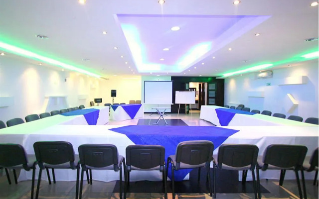 Ayenda 1014 Corferias Bogota