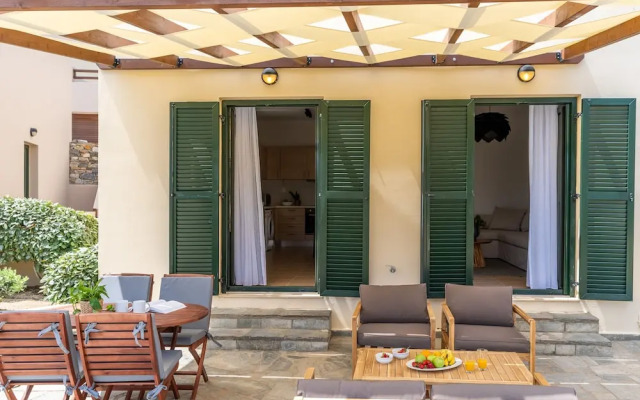Syra Suites