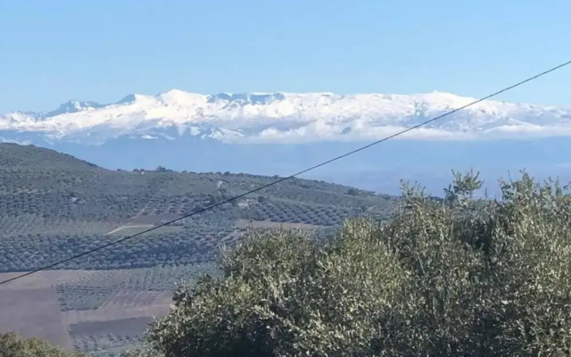 3 Bed Lodge - Sleeps 6 - Pool - Terrace - Parking