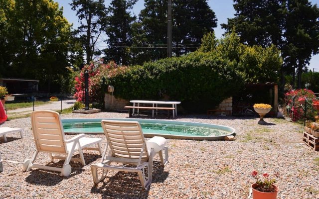 House With 7 Bedrooms in Monteux, With Pool Access, Enclosed Garden an