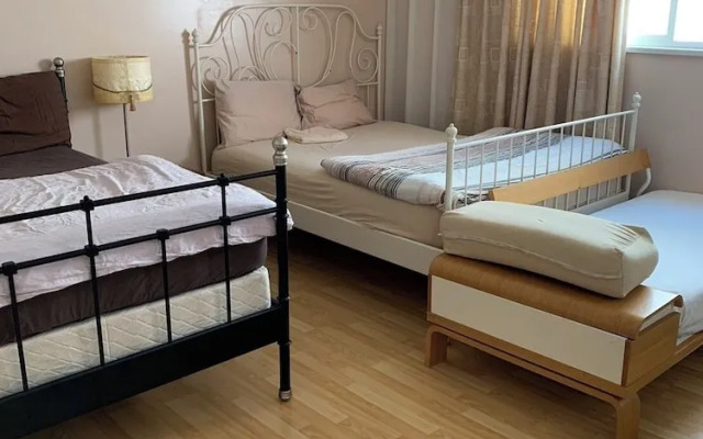 Vancouver Backpacker House