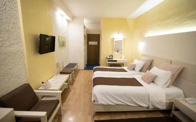 Nidimos Hotel