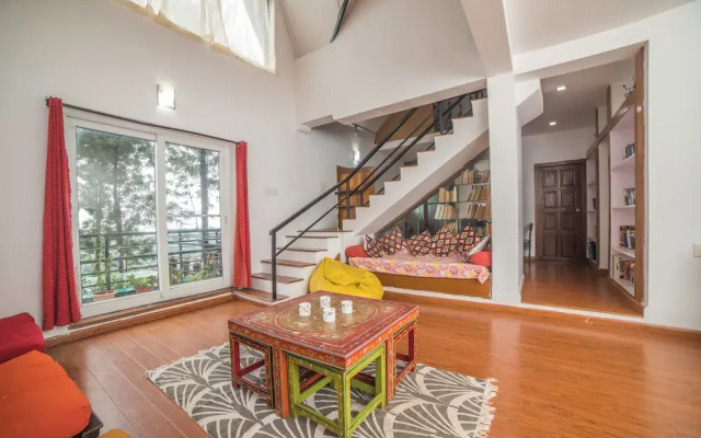 Chalet In Tea Gardens