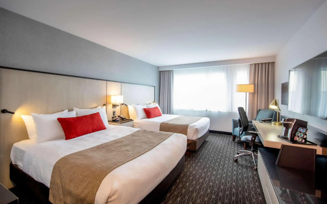 Quality Inn and Suites Brossard