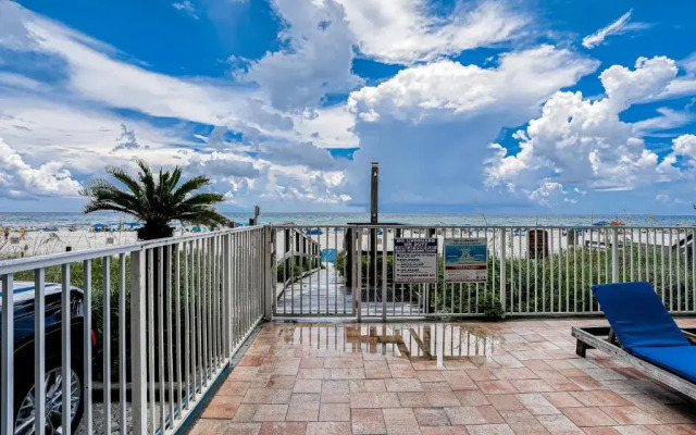 Grandview East by Royal American Beach Getaways
