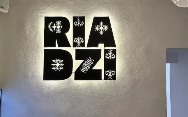 Riad Zi
