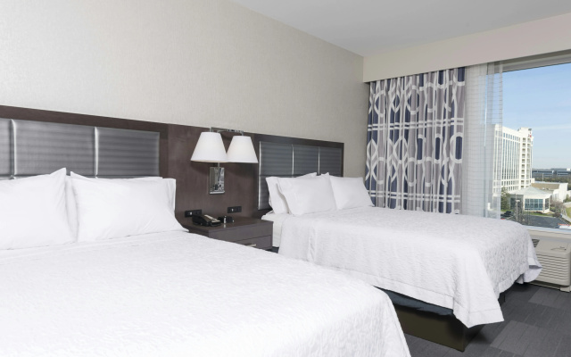 Hampton  Inn & Suites Indianapolis-Keystone