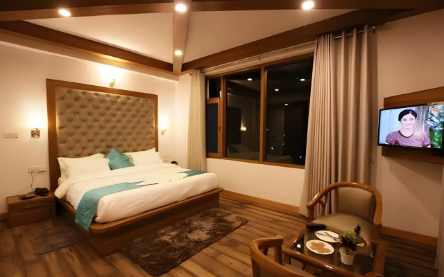 Hotel Monarch Residency