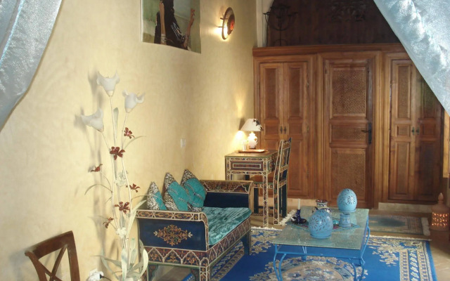 Riad Marlinea