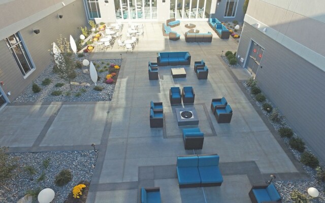 Bally's Twin River Lincoln Casino & Hotel