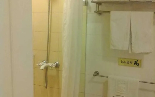 Home Inn Ouyang Road