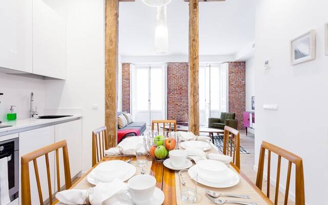Malasaña Apartments By Flatsweethome