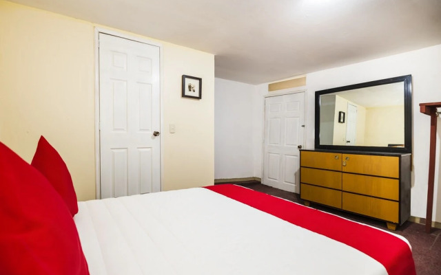 OYO Hotel Los Pinos Silao