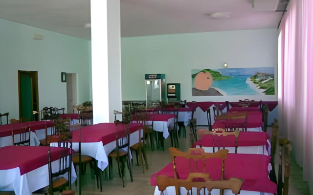 Hotel Holiday