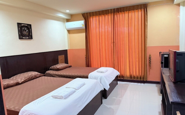Nongbua Greenview Hotel