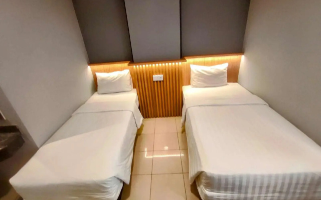 Studio One Hotel