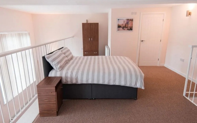Charter House School Serviced Apartments