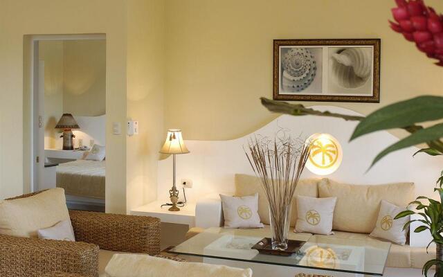 Lifestyle Crown Residence Suites - All Inclusive