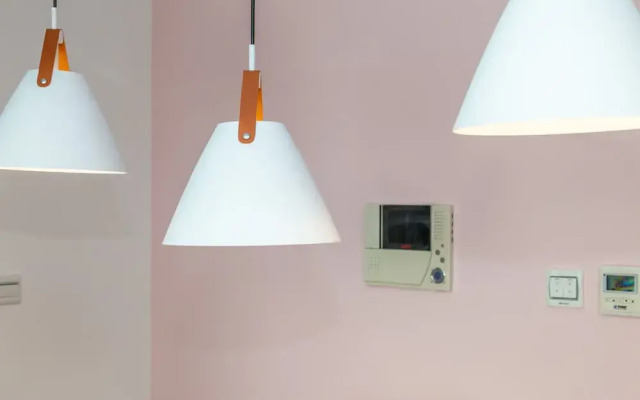 Locals Boutique Apartment Jiuzhou Port.1