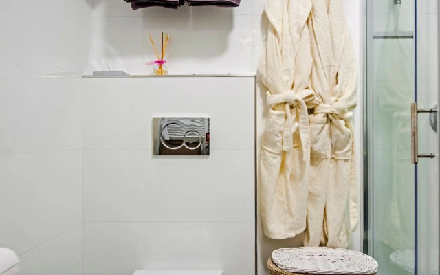 Sunset Luxury Apartment