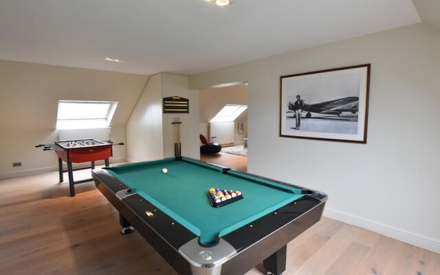 Spacious Villa in Knokke-Heist with Garden